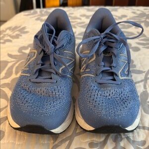 NEW BALANCE Blue Athletic Running Shoes
